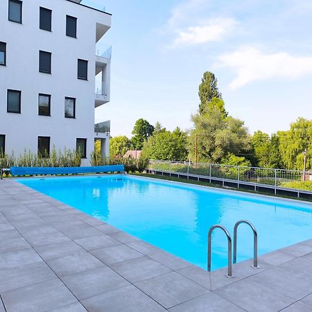 Helikon Terrace Susanne Apartment Кестхей Екстер'єр фото