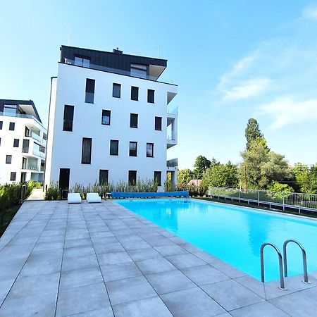 Helikon Terrace Susanne Apartment Кестхей Екстер'єр фото